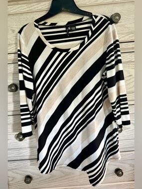 New Directions Striped Black, White & Beige Women's Top / Classic Crew Neck (L)